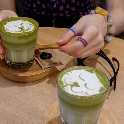 Billy Brunch latte art matcha Barcelona